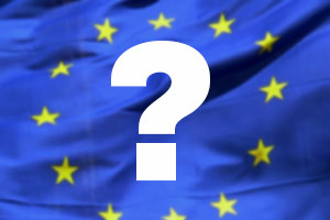 Ett frågetecken ovanpå en EU-flagga